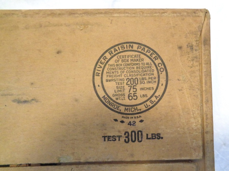 Fiber box 1942 bottom